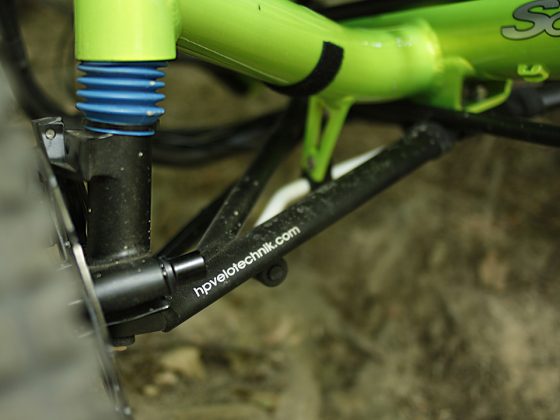 Detail of HP Velotechnik Scorpion FS Enduro suspension